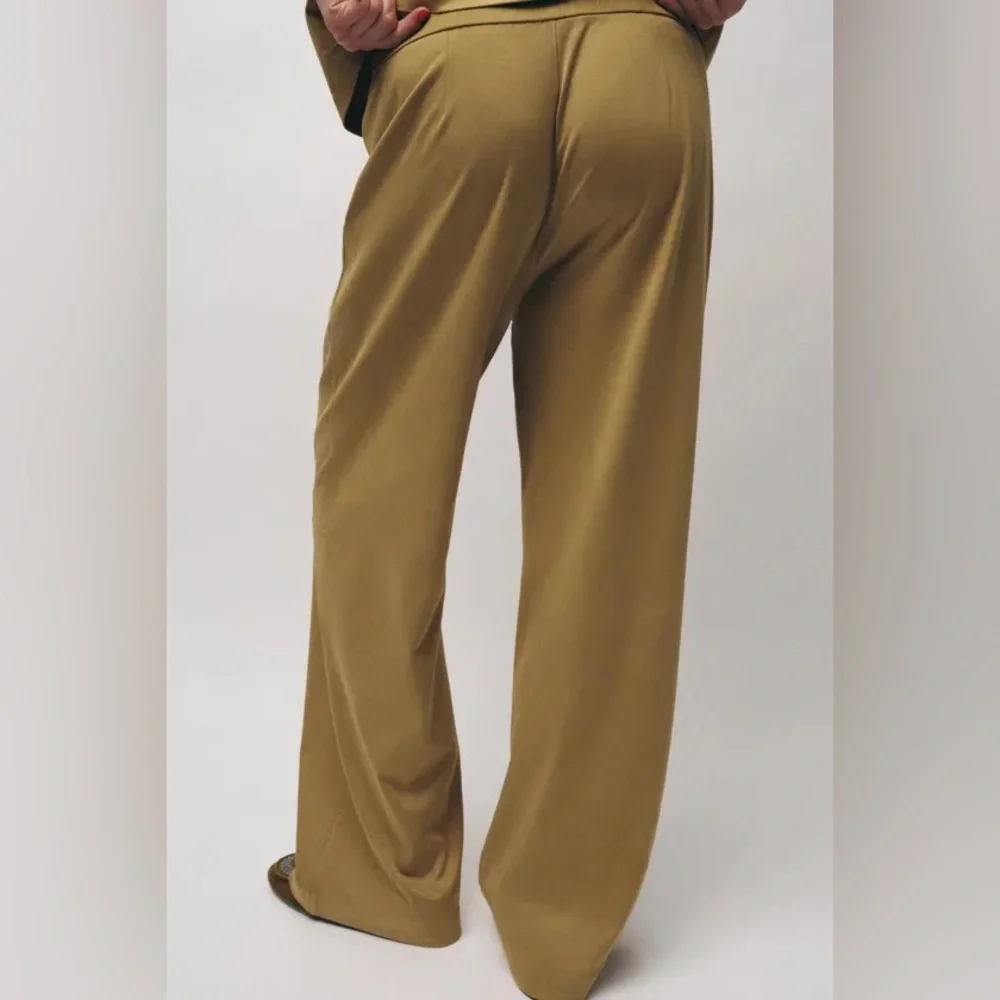 Zara NWT 2 piece matching SET tan faux suede tee shirt & wide leg pants